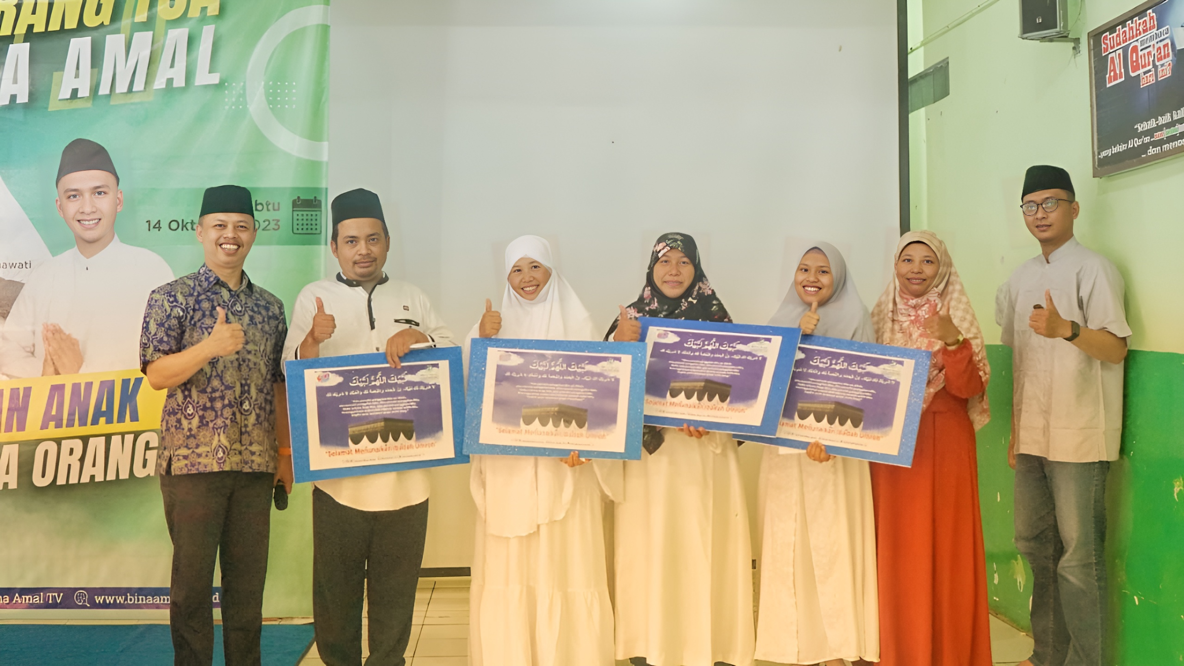 bina-amal-lepas-4-guru-berangkat-umroh